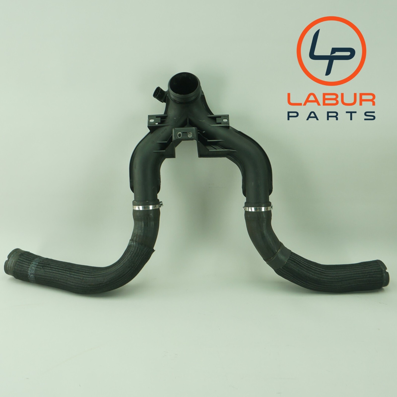 M157 14-20 Maserati Ghibli Engine Air Intake Duct & Pipes Z4748