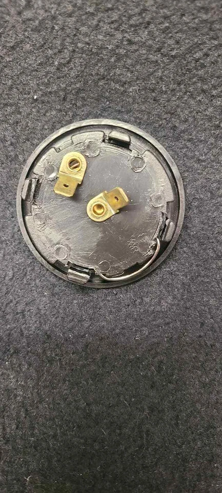 PILOTO UNIVERSAL NEGRO VOLANTE REPUESTO BOCINA BOTÓN 5898 GRANT SW-701 Foto 4 de 4