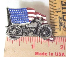 Harley USA flag pin HD vintage collectible old biker vest hat pinback motorcycle
