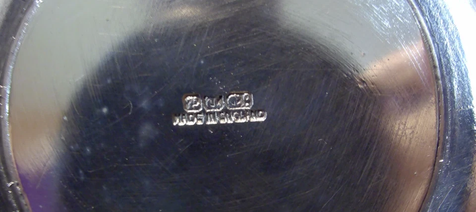 Circa 1820 candelabros de plata de ley de Sheffield, Inglaterra Foto 2 de 4