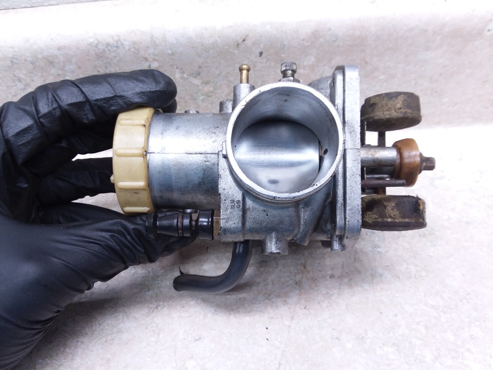 Yamaha 250 YZ YZ250 Engine Carb Carburetor MISSING BOWL! 1986 ANX eBay