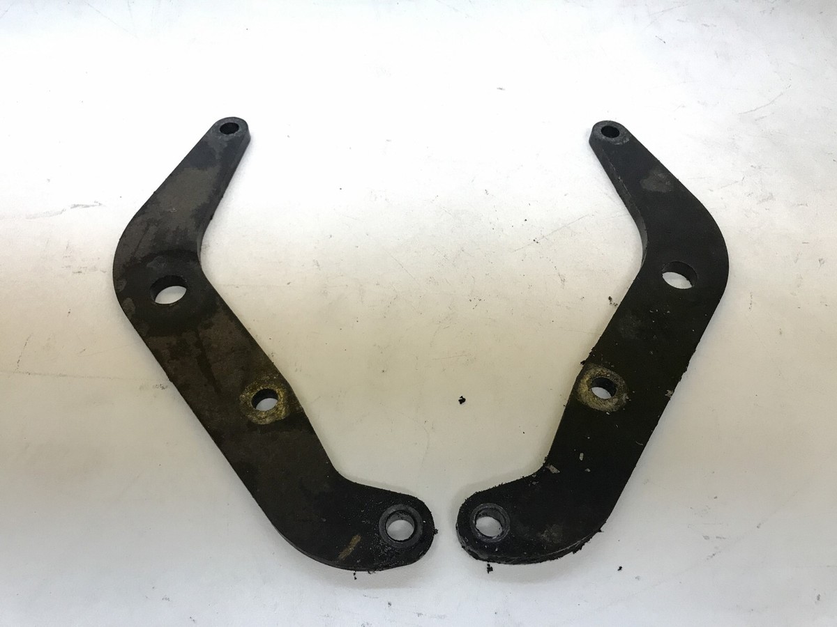 プレーステーション 98 Triumph Thunderbird 900 Left & Right Rear Shock Mount