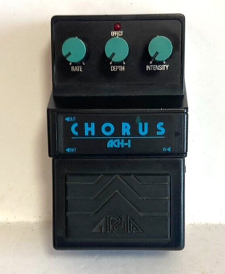 ARIA ACH-1 Stereo Analog Chorus Guitar Effect Pedal Maid In Japan Rare Vintage