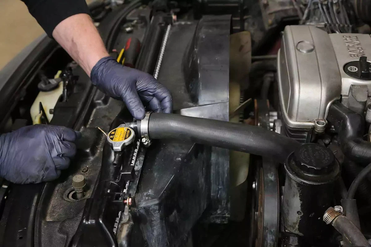 Replacing Radiators How to Replace a Car Radiator