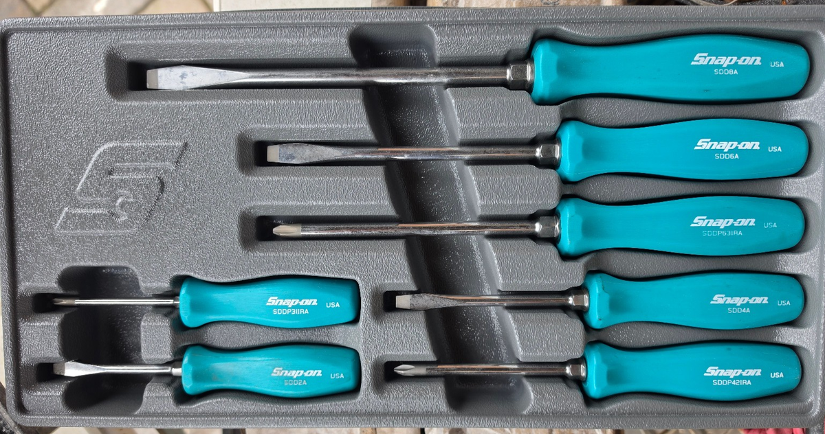 Snap-on Tools NEW RARE 7pc TEAL Hard Grip Combination Screwdriver