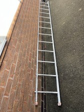 Heavy Duty 13-Rung ladder