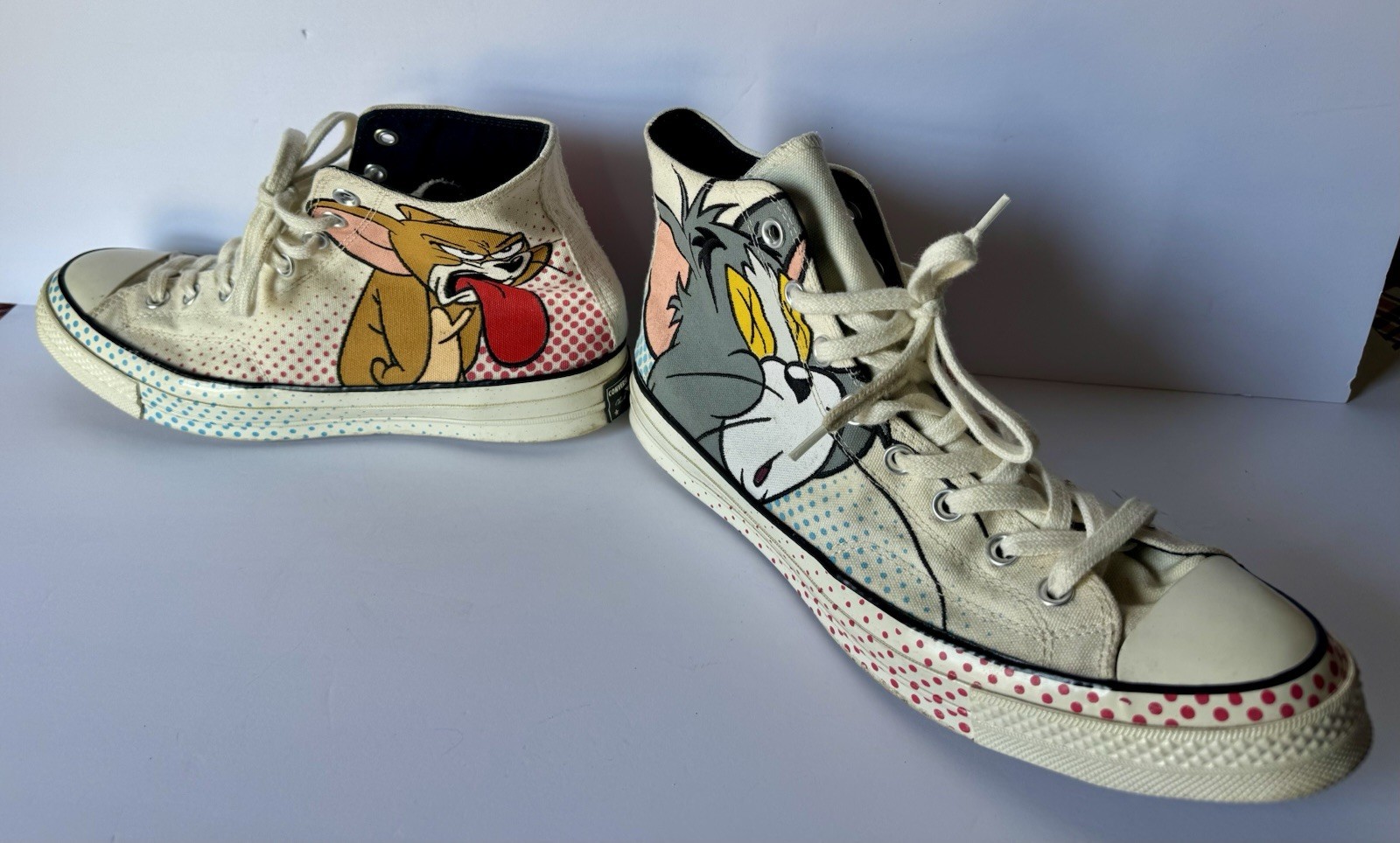 Authentic Converse Tom & Jerry Chuck Taylor All Star Mens Size 10.5 165734C RARE image 2