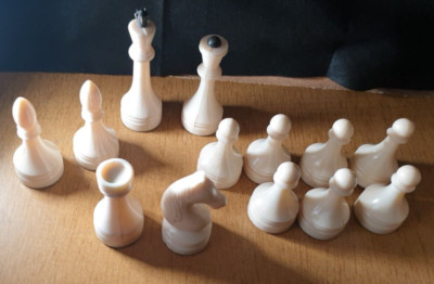 Vintage USSR plastic chess figurine queen king Officer pawn rook horse Donate