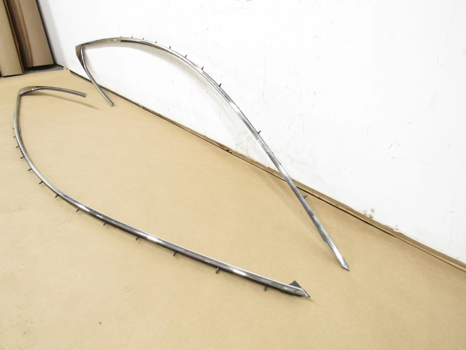 14-18 Aston Martin Vanquish 2014 Right Left Roof Chrome Molding Trim Set @3 Foto 2 de 4