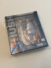 Medicom Toy MAFEX No.117 Superman Hush Version