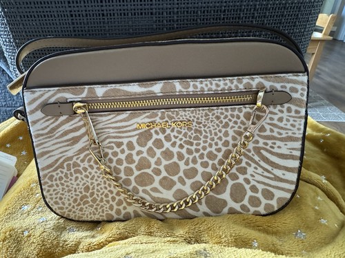 Michael Kors Very Nice Purse! Used Once! - 第 1/1 張圖片