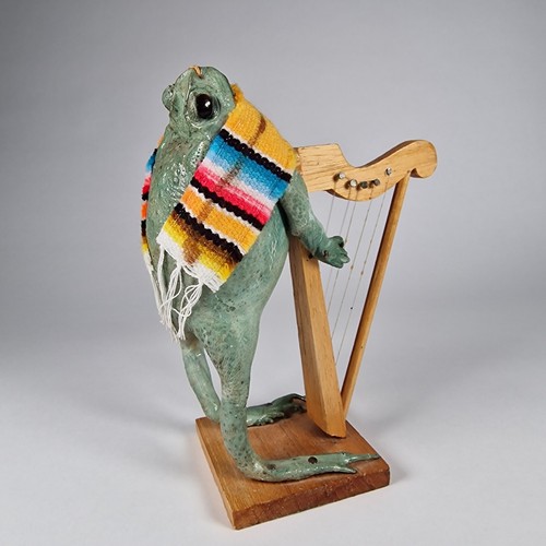 Taxidermy Bullfrog Harp Playing Mexican Anthropomorphic Frog Toad Vintage