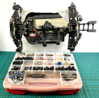 RC Team Durango DEX8 DNX8 1/8 Scale Roller Slider 4wd W Spare parts Arrma