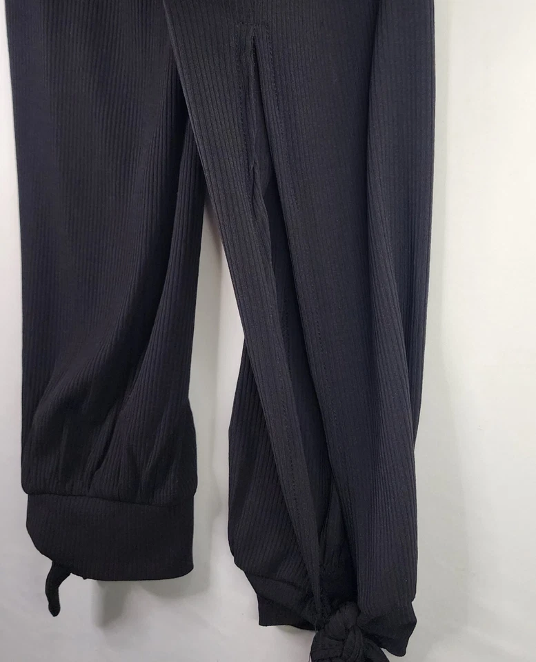 Mono Dance & Marvel para mujer pequeño negro acanalado elástico puños tobillo dividido Foto 4 de 4