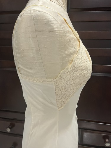 Vintage Wonder Maid Anti-Cling Antron Nylon Pizzo Completo Slip Avorio Taglia 34Union USA - Foto 14 di 20