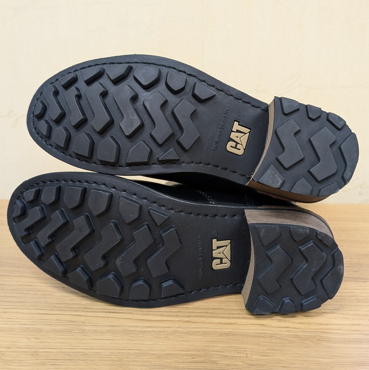 Womens CAT/CATERPILLAR 'MARDY' Fur lined long boots size 7. cost