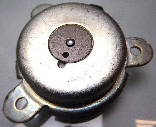 FORD B-MAX / JK 1,0 / MAGNETSCHALTER NOCKENWELLENVERSTELLUNG CM5G-6M280-FA BS112