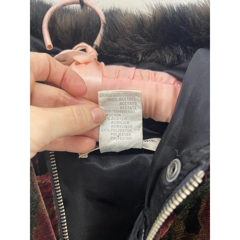 Jaqueta Parka Vintage Jones New York Sport Feminina Veludo Rosa Floral com Capuz M - Imagem 3 de 4