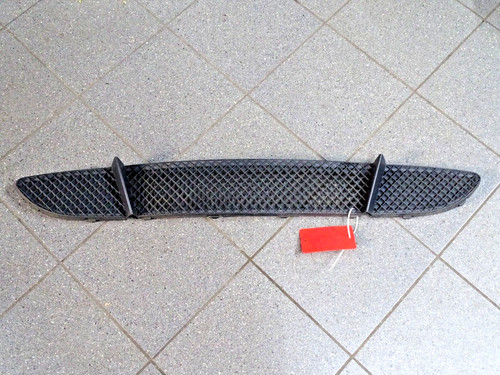 Original BMW E87 1er Lüftungsgitter Stoßstange Vorne Grill 51117131690