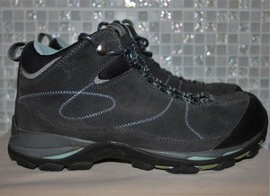 womens hiking shoes australia