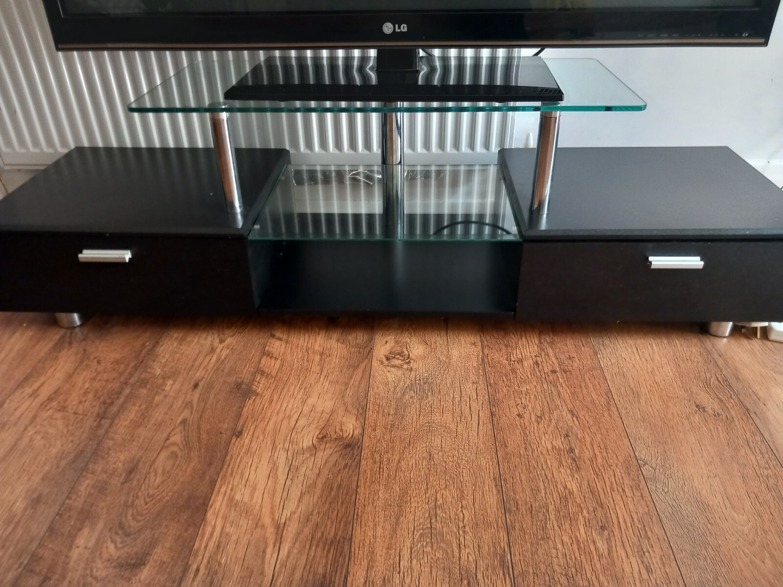 "MODUS" Long & Low TV Stand eBay