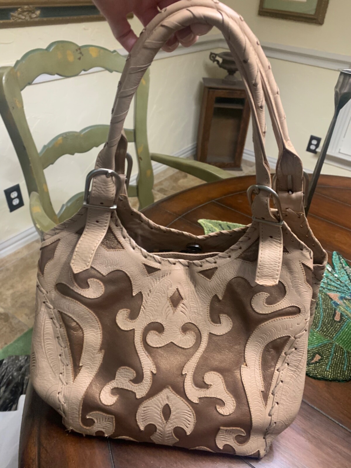 LEADERS IN LEATHER Hand Tooled Cutout HOBO Zippered H… Gem