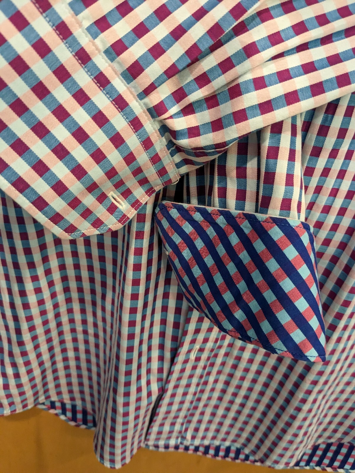 Bugatchi  Shaped  Fit Button Down  Size small Fli… - image 3