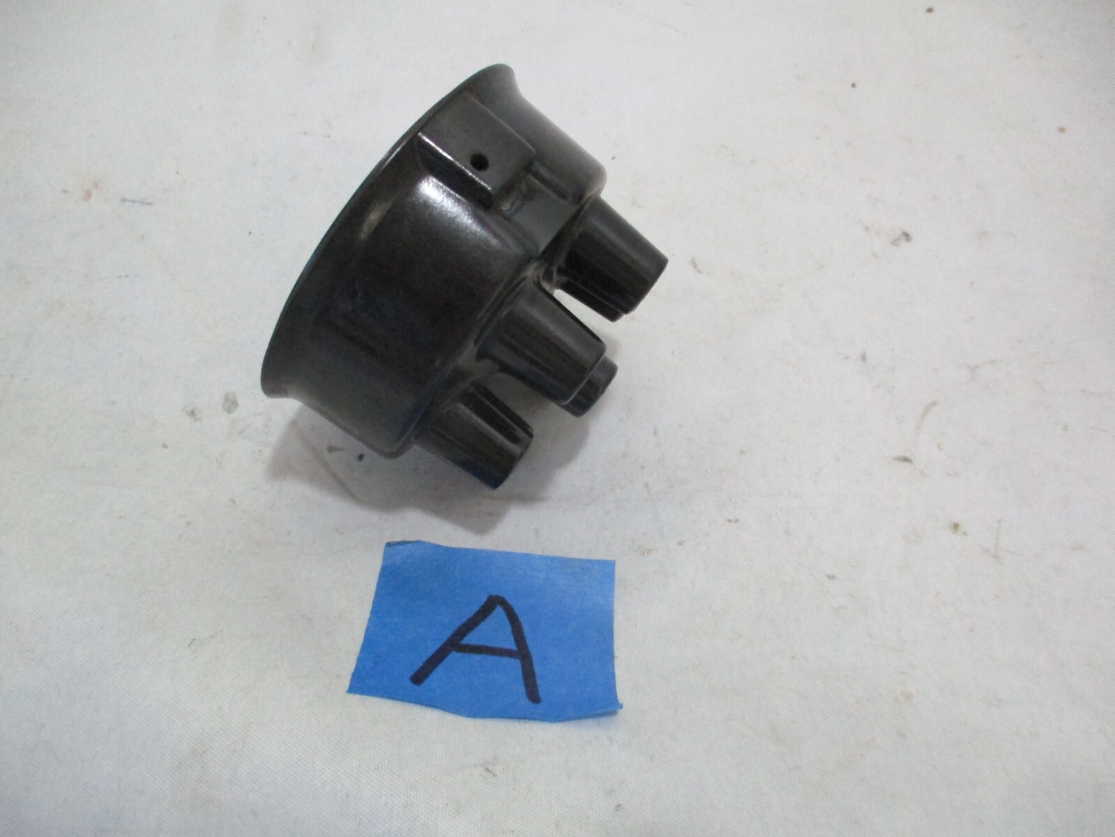 Vintage Rolls-Royce Silver Cloud I distributor cap