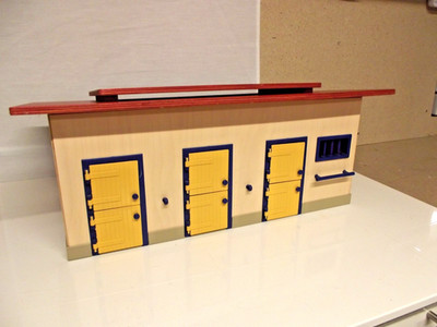 Original Schleich Pferdestall von 1999 aus HOLZ UND PLASTIK