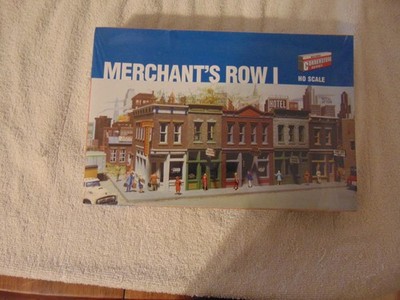 Walthers Cornerstone #933-3028 Merchants Row I - HO Scale Kit