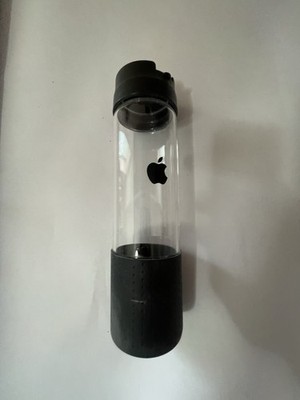 Apple Employee Exclusive Wellness Challenge H2go Glass Water Bottle