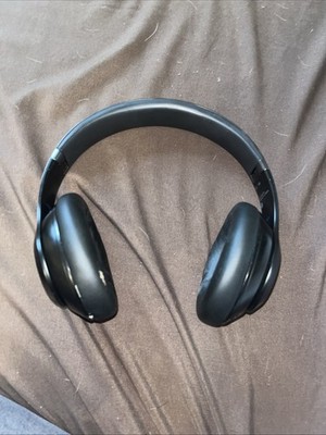 Beats by Dr. Dre Studio Pro Wireless Bluetooth Headphones - Black MQTP3LL/A