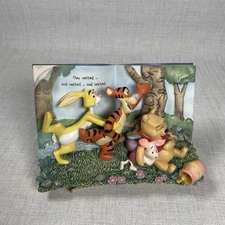 Winnie The Pooh Storybook Collection Bradford Exchange A Snoozy Sort Of Day READ