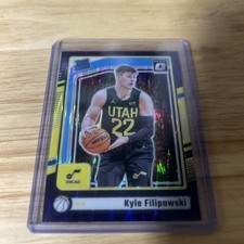 2024-25 Panini Donruss Optic - Rated Rookie Kyle Filipowski #300 Purple Shock