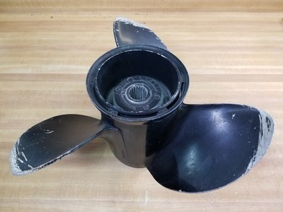 Volvo Penta RH Aluminum Boat Prop 14.25 x 21 Pitch 19 Spline