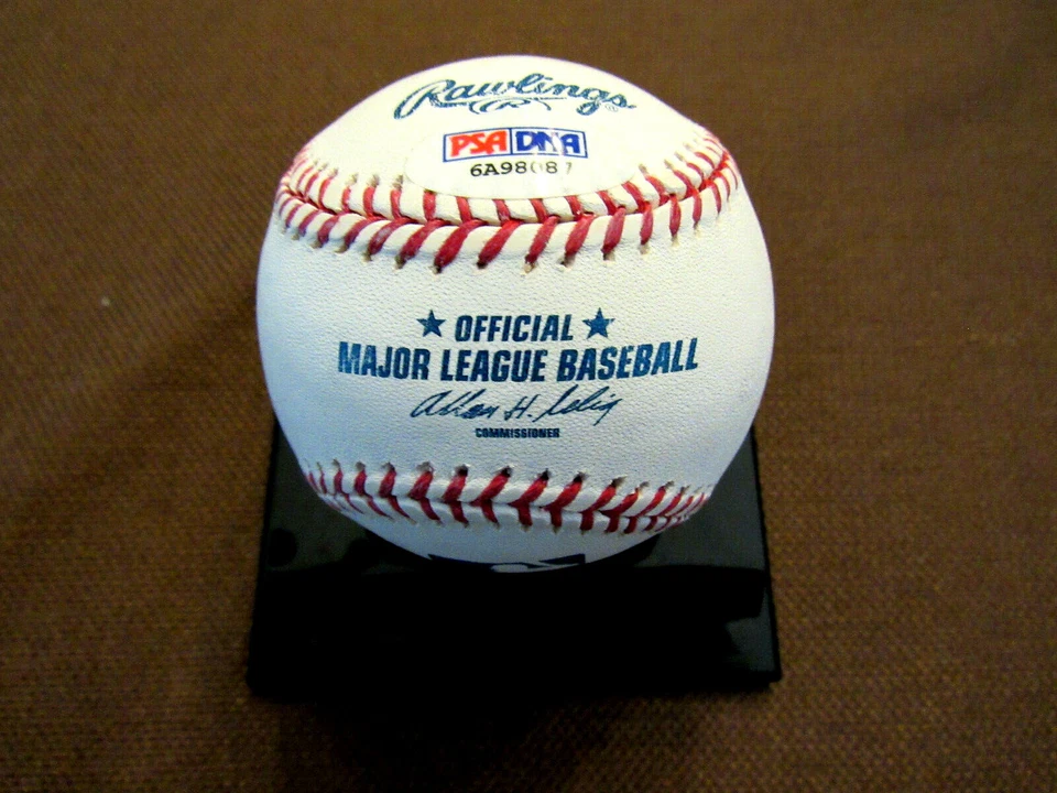 MIKE PIAZZA NEW YORK MET'S DODGERS HOF CATCHER SIGNED AUTO OML BASEBALL PSA/DNA - Image 2 of 3