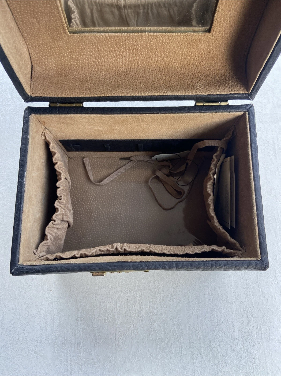Picture 14 of 15