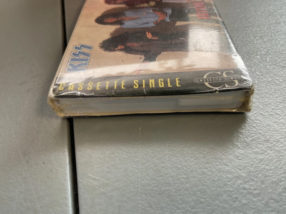KISS “RIDE YOUR HEART” CASSETTE TAPE SINGLE PRE-OWNED MUSIC RARE FACTORY SEALED - Image 4 of 4