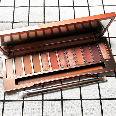 UD Naked Heat Lidschatten Palette 12 Farbtöne mit Pinsel Brandneu ohne Verpackung