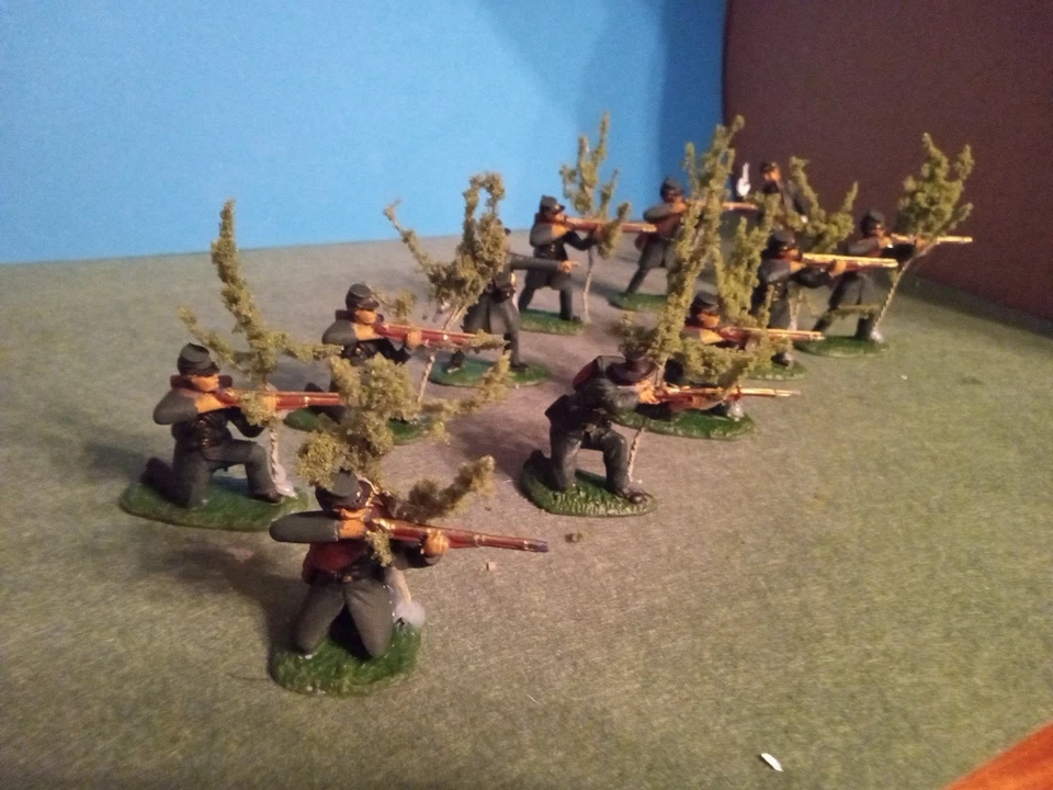 Civil War 1/32  Berdans Sharpshooters Union With Trees Plastic Painted... - Image 2 of 4