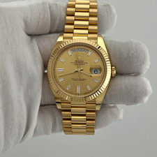 2025 Rolex Day Date President 228238 40mm Factory Baguette Diamond Dial 18k Gold 3