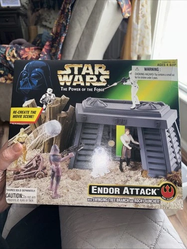 Star Wars Endor Attack Playset Power Of The Force  Kenner 1997 NEW #ss