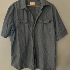 Wrangler Men Button up short sleeve Blue Shirt size XL