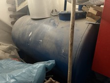 Cisterna  Gasolio 1000lt Netti Con Motore Contatore Litri Completa di  Erogatore