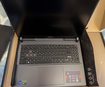 MSI Vector 16HX, 16'', NVIDIA RTX GEFORCE 4090, 32GB, 2 TB SSD - 4090 laptop