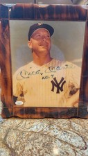 Mickey Mantle New York Yankees Original Signed Photo JSA Authenticated