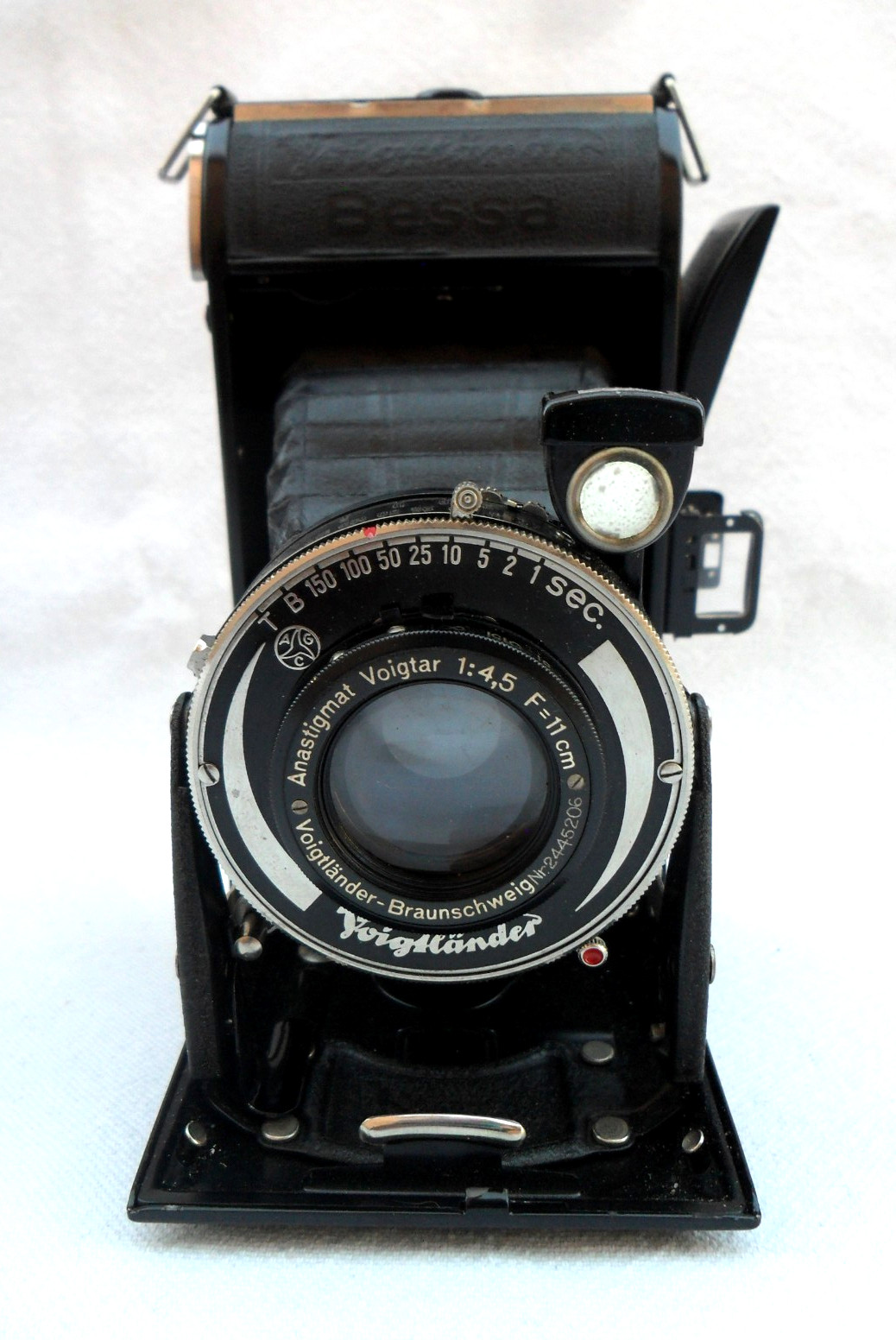 VINTAGE VOIGHTLANDER BESSA Folding Camera BRAUNSCHWEIG VOIGTAR F=11cm 1:4,5