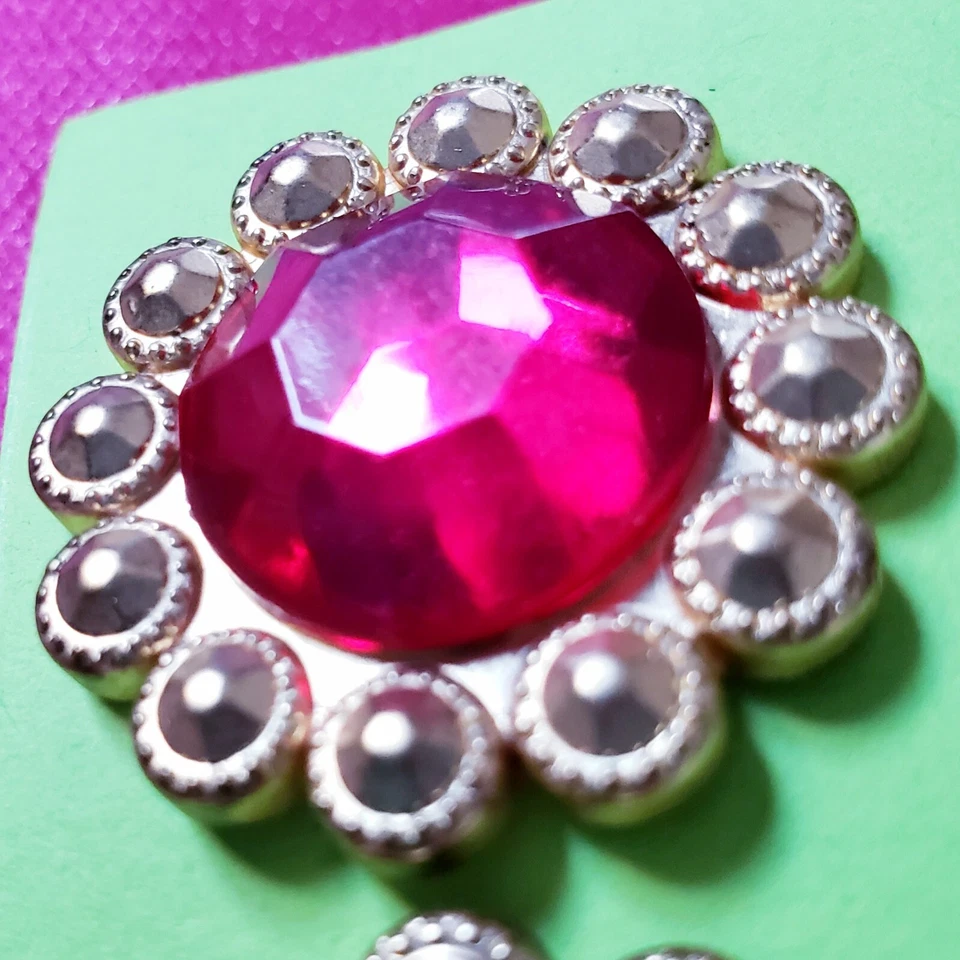 Vintage Red Rhinestone Buttons 3cm Gold-Toned Surround Faceted Sewing Closures - Image 3 of 4