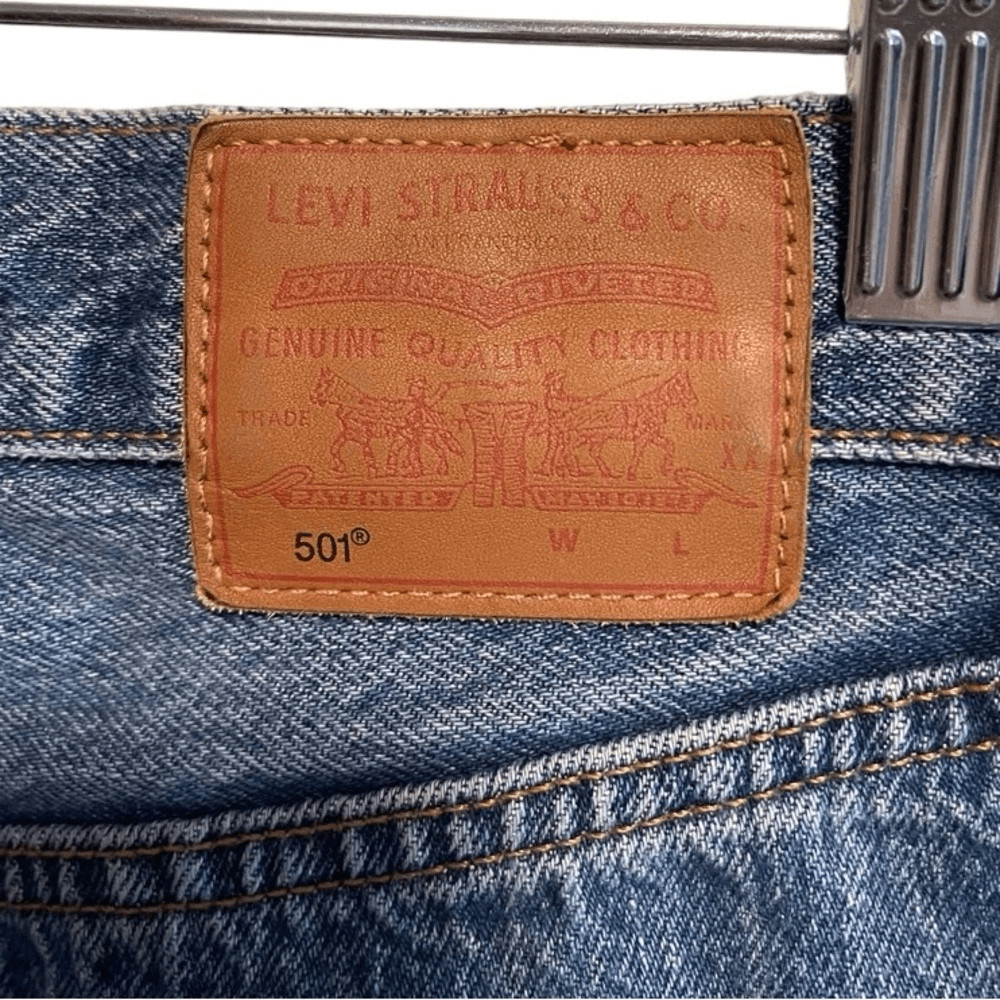 Levi’s Premium- Women’s Boyfriend Patchwork Jeans… - image 8