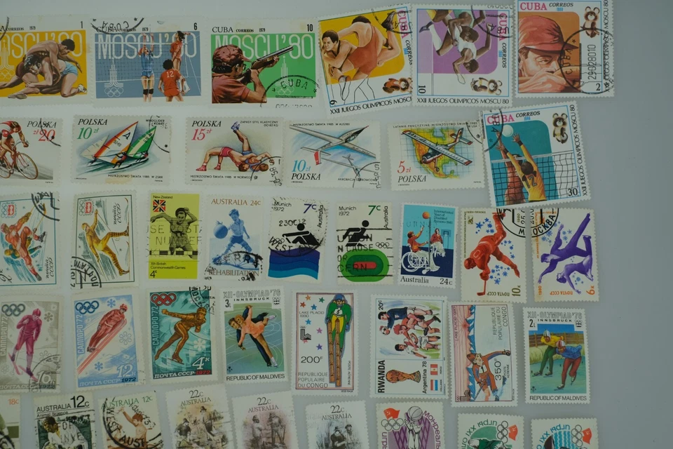 worldwide stamps collections lots album  Vintage Rare Classic Antique Genuine - Image 4 of 4